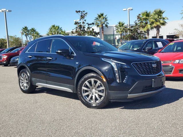 2022 Cadillac XT4 Premium Luxury