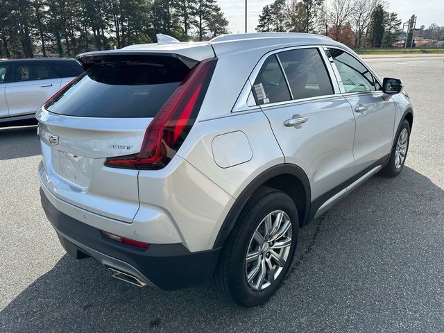 2022 Cadillac XT4 Premium Luxury