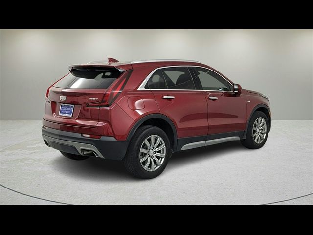 2022 Cadillac XT4 Premium Luxury