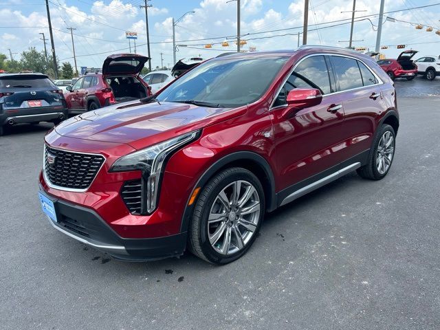 2022 Cadillac XT4 Premium Luxury