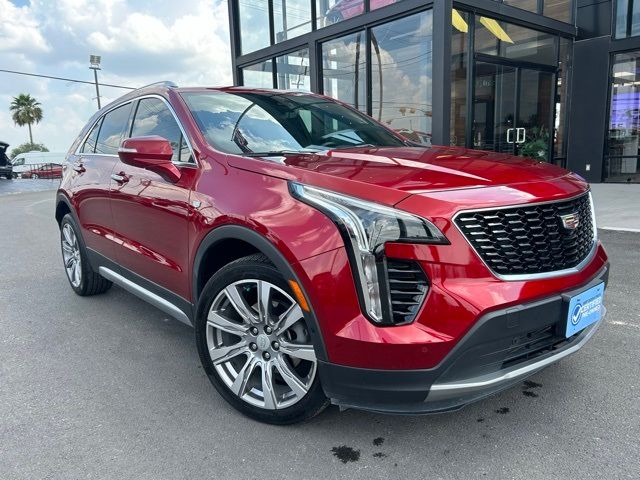 2022 Cadillac XT4 Premium Luxury