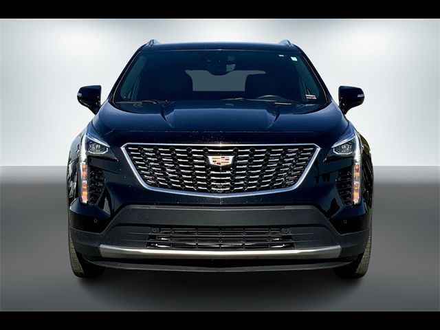 2022 Cadillac XT4 Premium Luxury