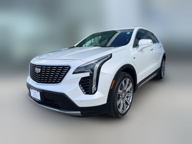 2022 Cadillac XT4 Premium Luxury