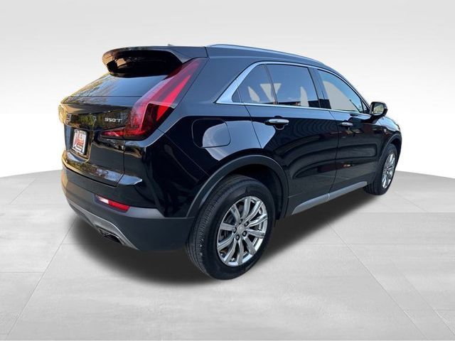 2022 Cadillac XT4 Premium Luxury