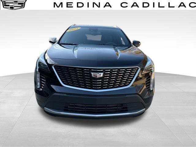 2022 Cadillac XT4 Premium Luxury