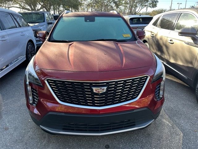 2022 Cadillac XT4 Premium Luxury