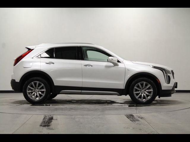 2022 Cadillac XT4 Premium Luxury