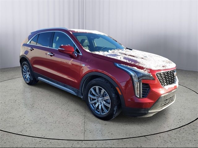 2022 Cadillac XT4 Premium Luxury