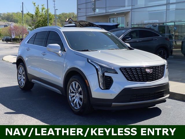 2022 Cadillac XT4 Premium Luxury