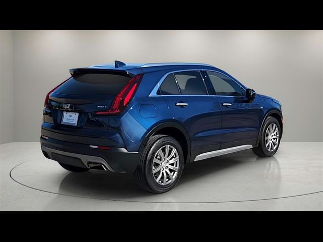 2022 Cadillac XT4 Premium Luxury