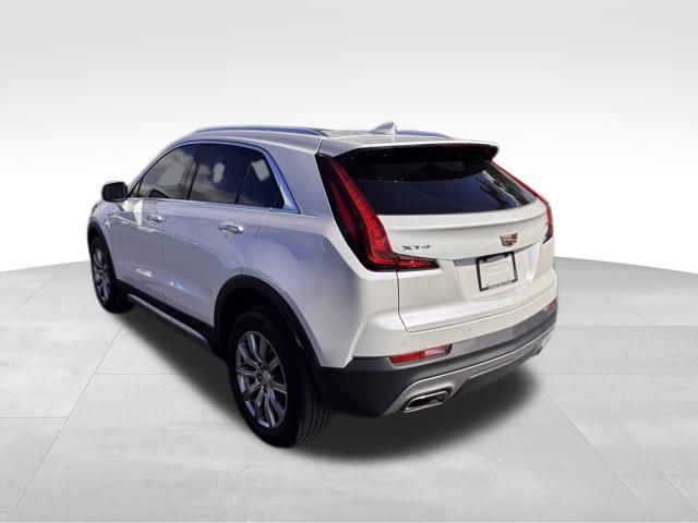 2022 Cadillac XT4 Premium Luxury