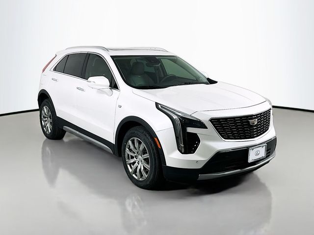 2022 Cadillac XT4 Premium Luxury