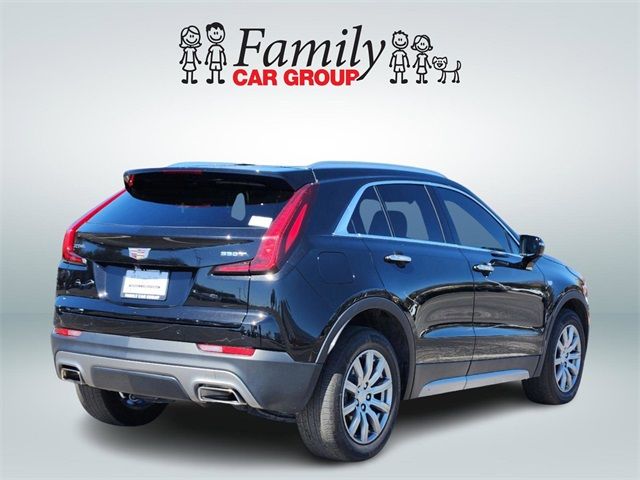 2022 Cadillac XT4 Premium Luxury