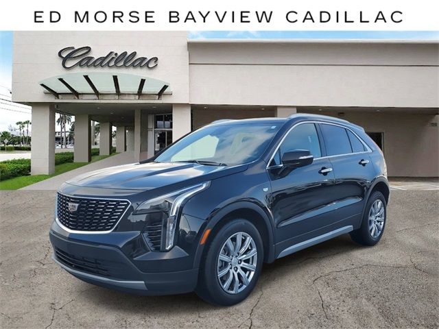 2022 Cadillac XT4 Premium Luxury