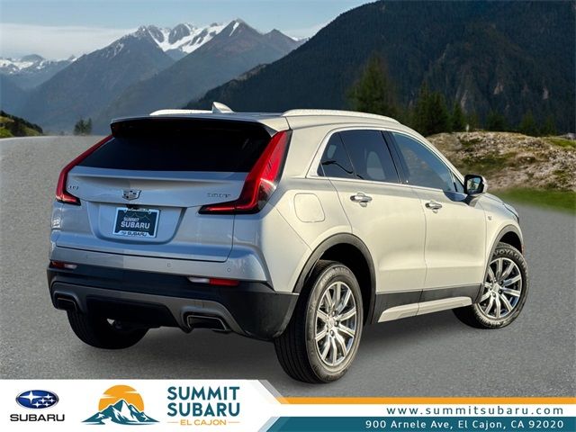 2022 Cadillac XT4 Premium Luxury