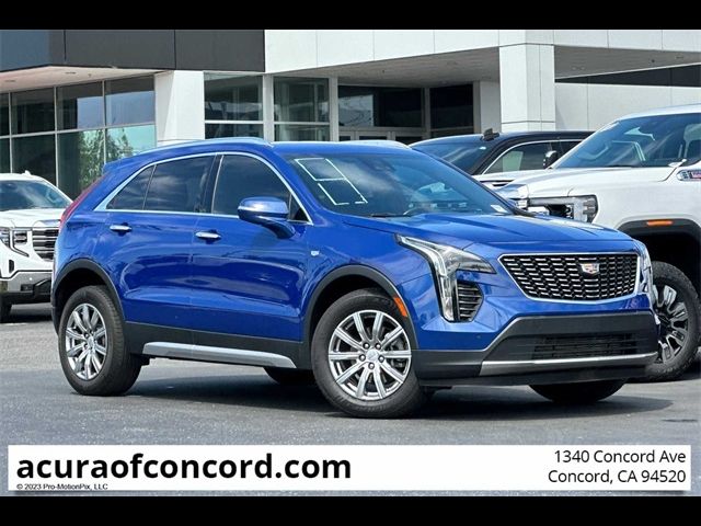 2022 Cadillac XT4 Premium Luxury