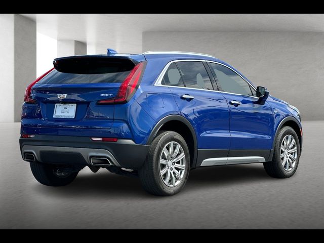 2022 Cadillac XT4 Premium Luxury