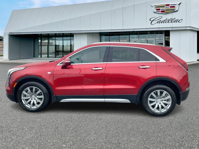 2022 Cadillac XT4 Premium Luxury