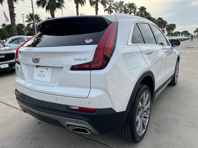 2022 Cadillac XT4 Premium Luxury