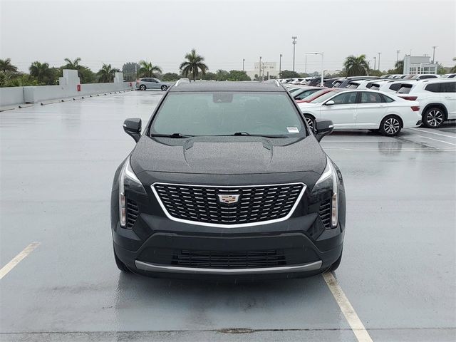 2022 Cadillac XT4 Premium Luxury