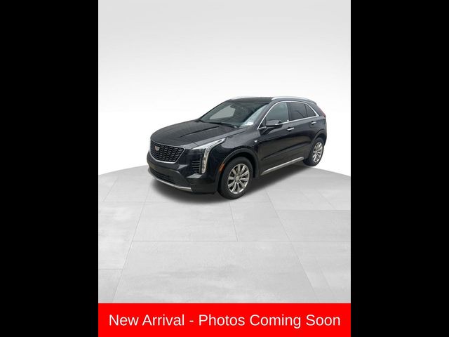 2022 Cadillac XT4 Premium Luxury