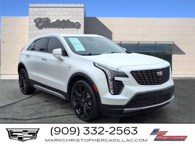 2022 Cadillac XT4 Premium Luxury