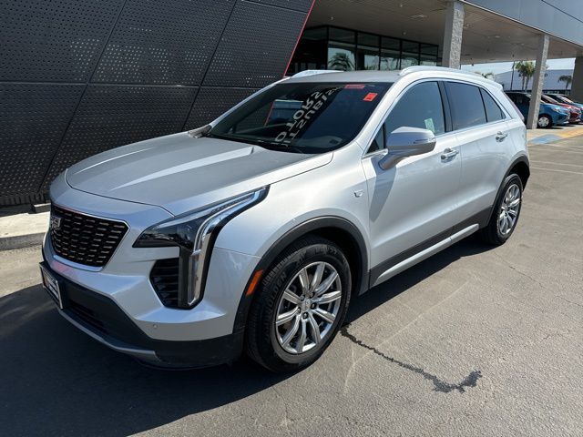 2022 Cadillac XT4 Premium Luxury