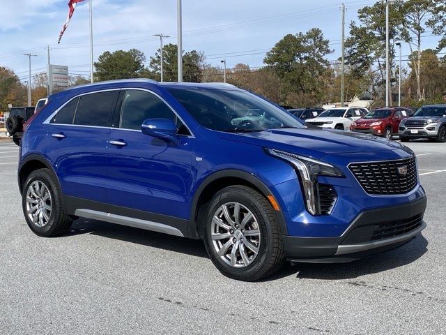 2022 Cadillac XT4 Premium Luxury