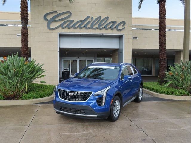 2022 Cadillac XT4 Premium Luxury