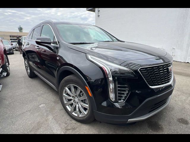 2022 Cadillac XT4 Premium Luxury