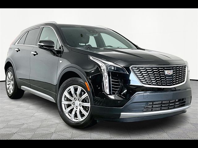 2022 Cadillac XT4 Premium Luxury