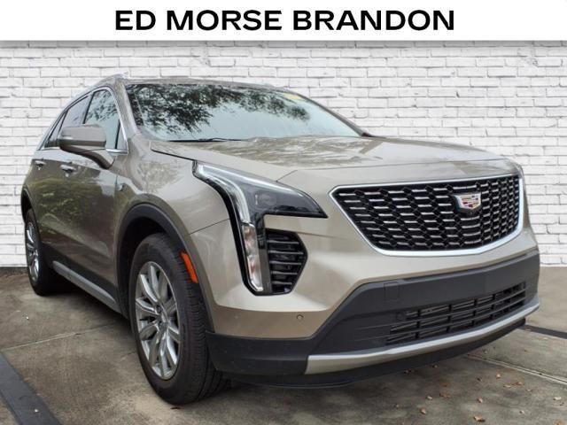 2022 Cadillac XT4 Premium Luxury