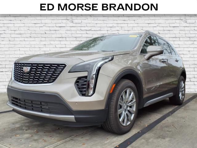 2022 Cadillac XT4 Premium Luxury