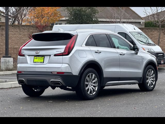 2022 Cadillac XT4 Premium Luxury