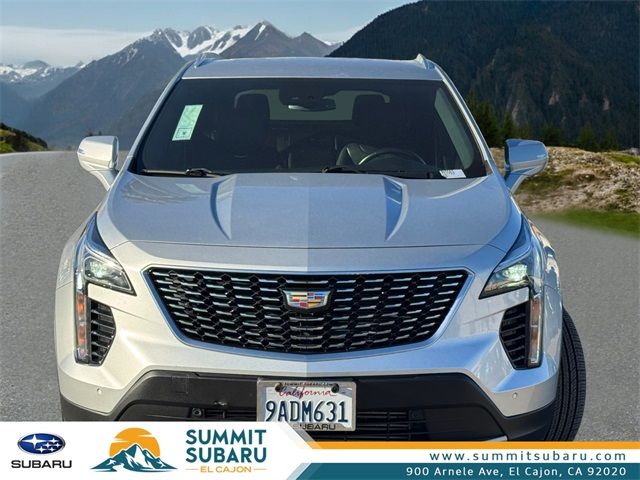 2022 Cadillac XT4 Premium Luxury