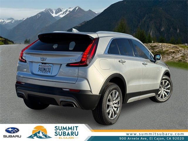 2022 Cadillac XT4 Premium Luxury