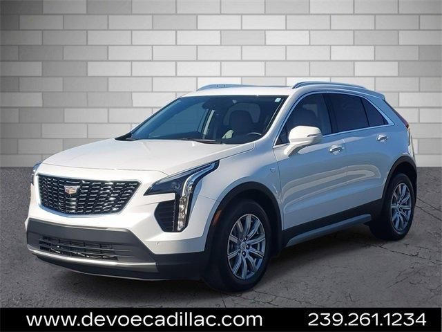 2022 Cadillac XT4 Premium Luxury