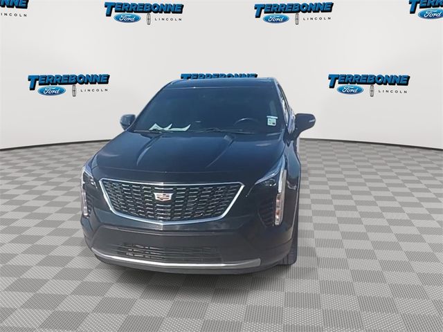 2022 Cadillac XT4 Premium Luxury