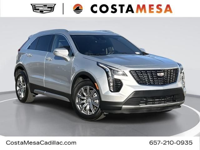 2022 Cadillac XT4 Premium Luxury