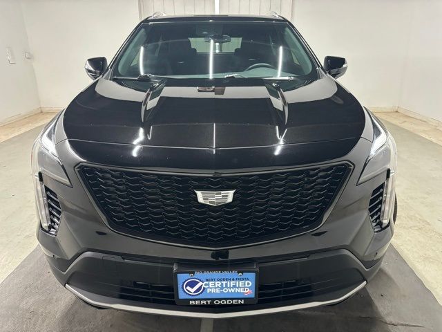 2022 Cadillac XT4 Premium Luxury