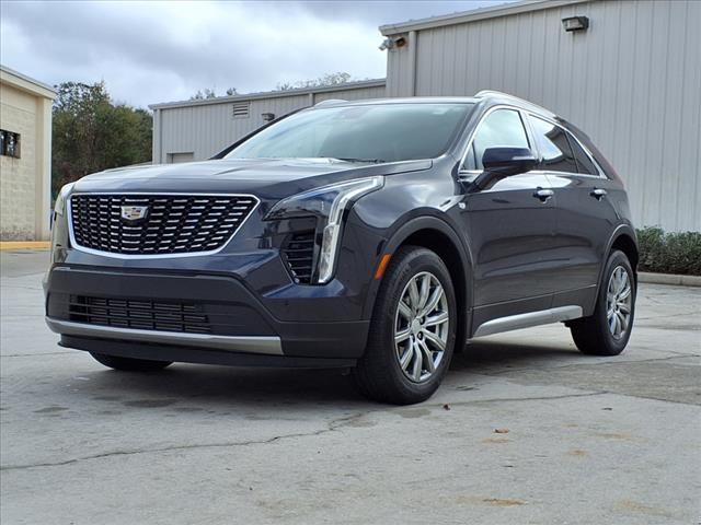 2022 Cadillac XT4 Premium Luxury