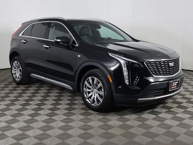 2022 Cadillac XT4 Premium Luxury