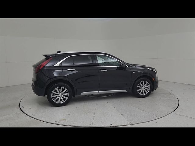 2022 Cadillac XT4 Premium Luxury