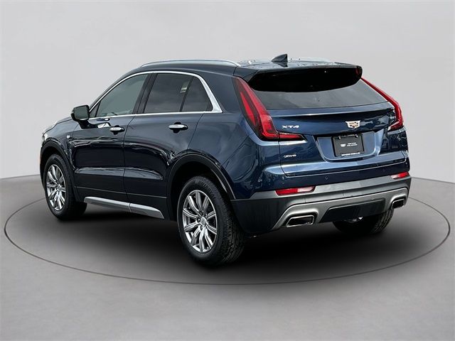 2022 Cadillac XT4 Premium Luxury