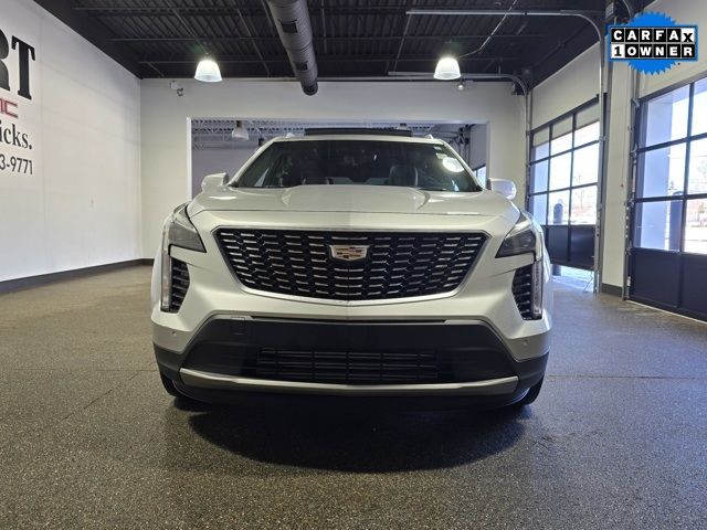 2022 Cadillac XT4 Premium Luxury