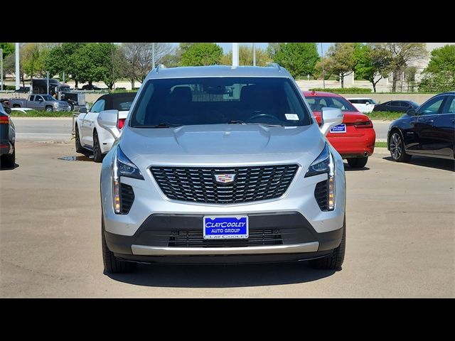 2022 Cadillac XT4 Premium Luxury