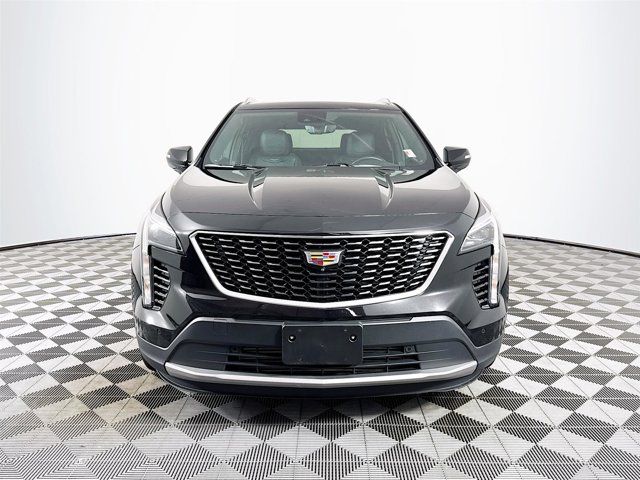 2022 Cadillac XT4 Premium Luxury