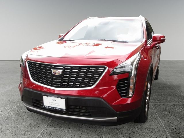 2022 Cadillac XT4 Premium Luxury