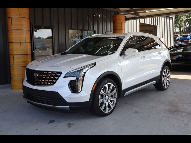 2022 Cadillac XT4 Premium Luxury