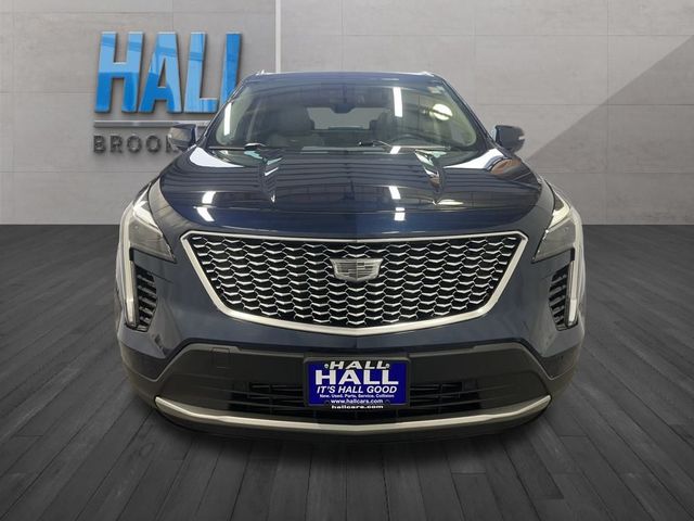 2022 Cadillac XT4 Premium Luxury